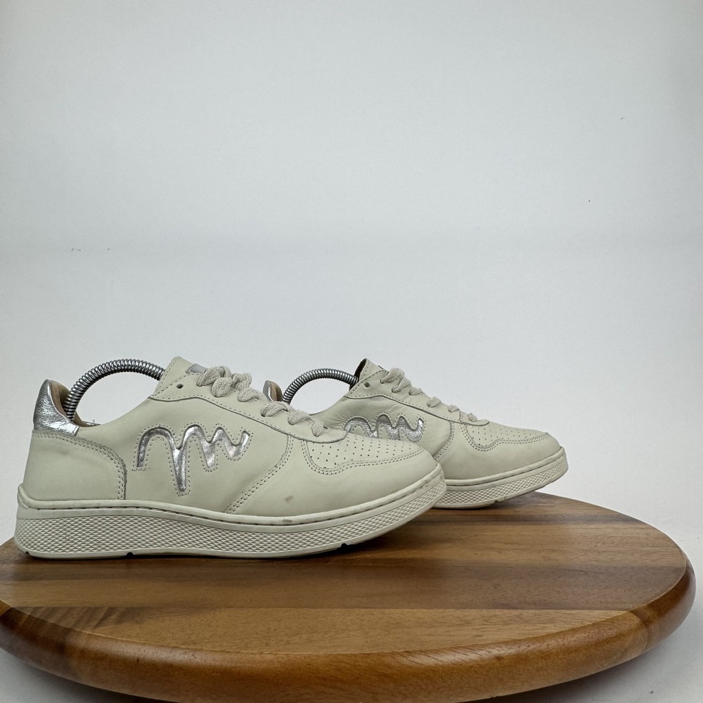 Womens Sandro Moscoloni Marlin‎ Ivory Leather Comfort Casual Sneakers Size 8.5 M